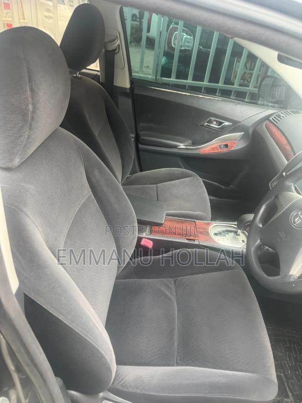 Toyota Allion 2012 Black