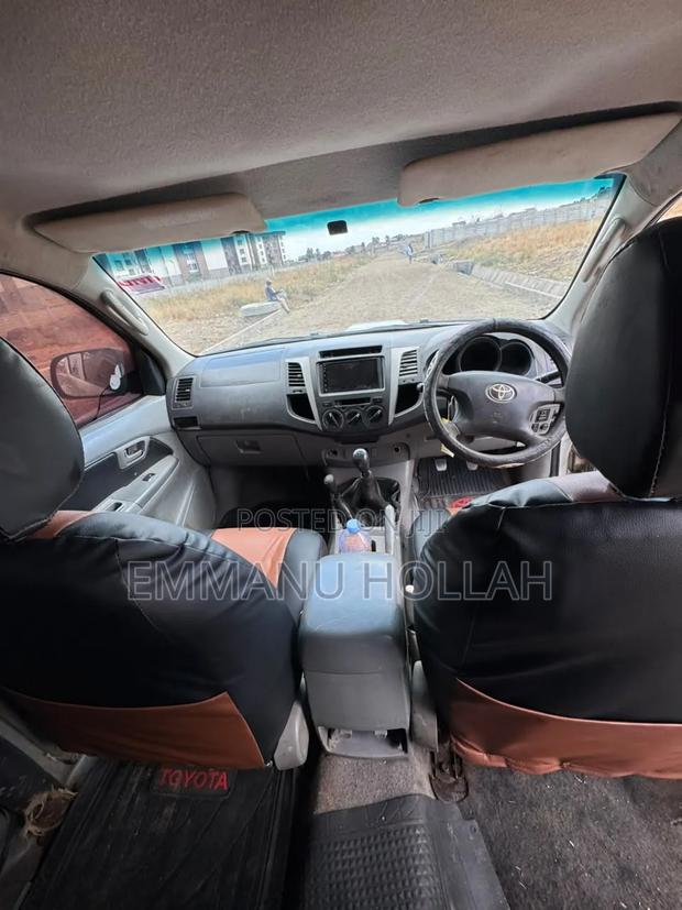 Toyota Hilux 2.5 D-4D Double Cab 2008 Silver