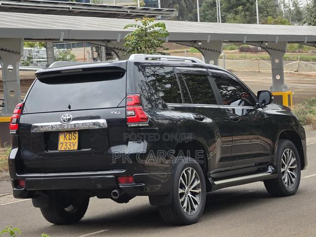 Toyota Land Cruiser 2020 Black