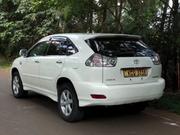 Toyota Harrier 240G 2012 White for sale