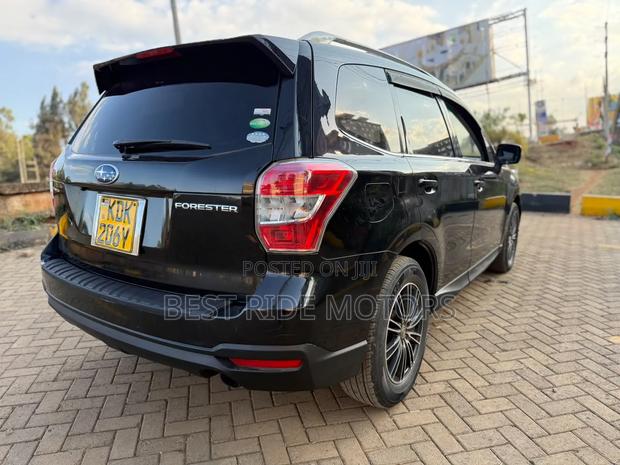 Subaru Forester 2015 Black