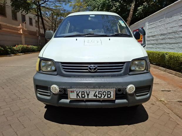 Toyota TownAce 2007 White