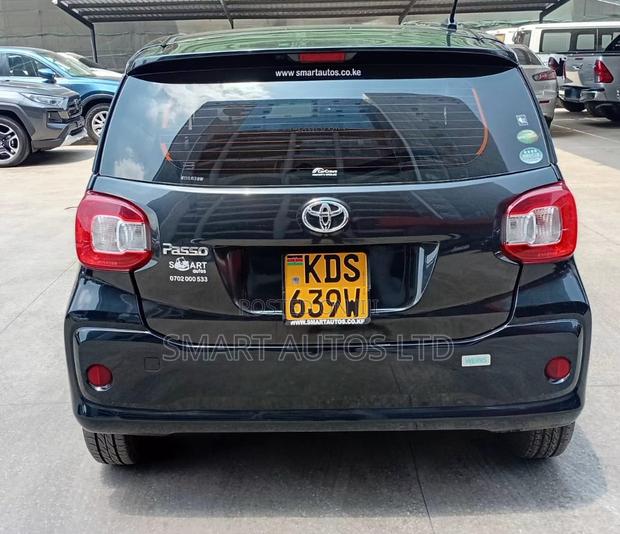 Toyota Passo 2018 Black