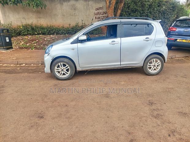 Daihatsu Mira 2015 Silver