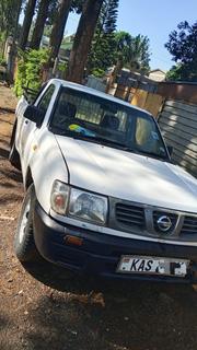 Nissan Hardbody 2005 White for sale