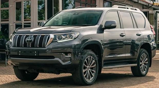 Toyota Land Cruiser 2023 Black