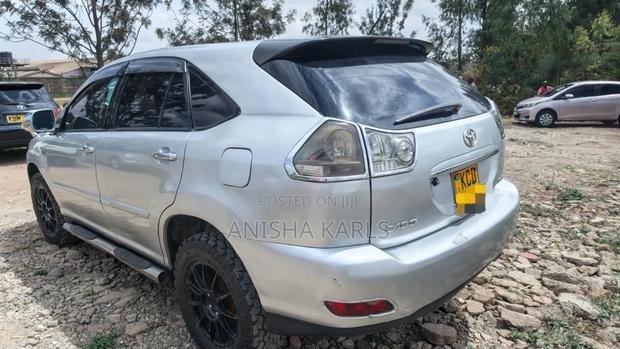 Toyota Harrier 2010 Silver