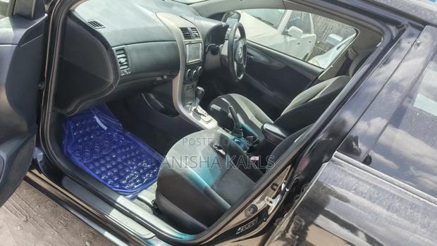 Toyota Corolla Fielder 2010 Black