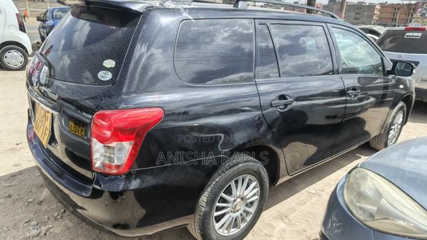Toyota Corolla Fielder 2010 Black