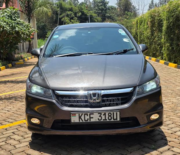 Honda Stream 2008 Gray