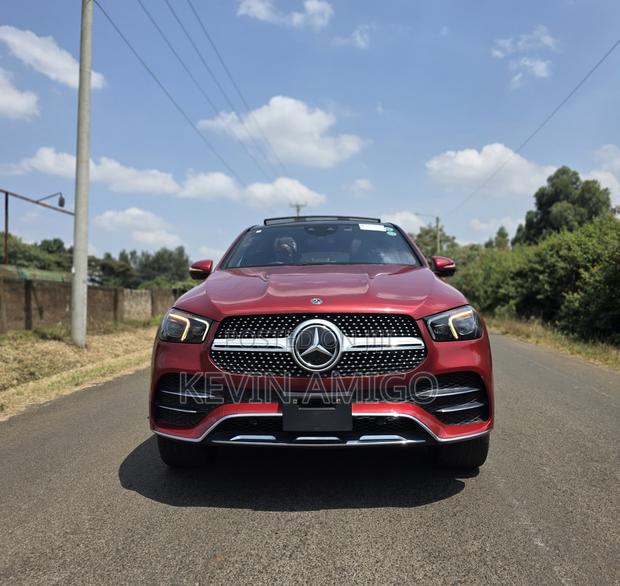 Mercedes-Benz GLE-Class GLE 400d 4MATIC 2020 Red