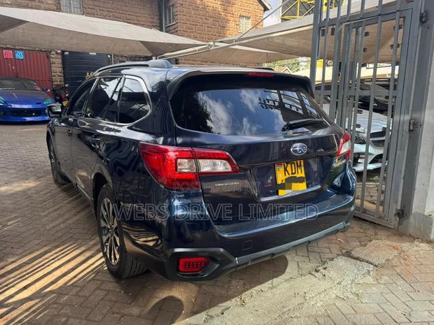 Subaru Outback 2.5i Premium AWD 2016 Blue