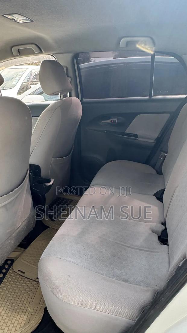 Toyota IST 2008 White