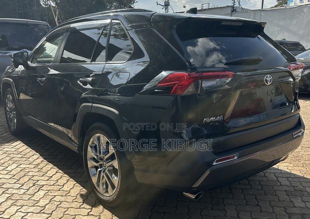 Toyota RAV4 Adventure 2019 Black