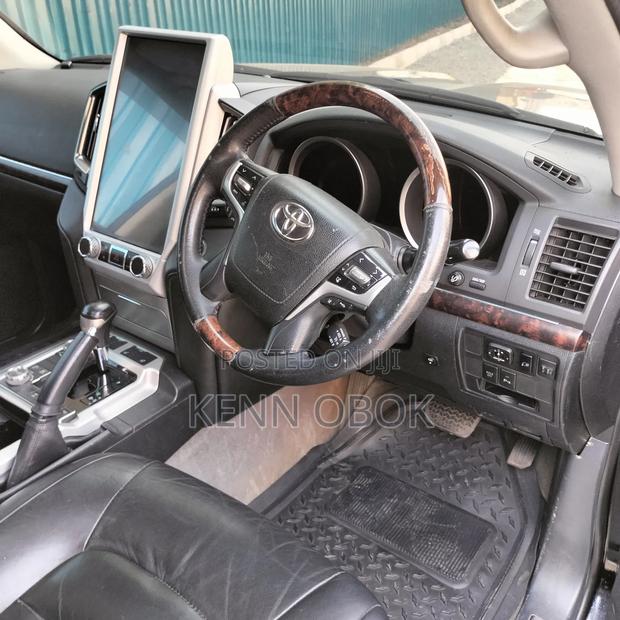 Toyota Land Cruiser 4.6 V8 ZX 2011 Black