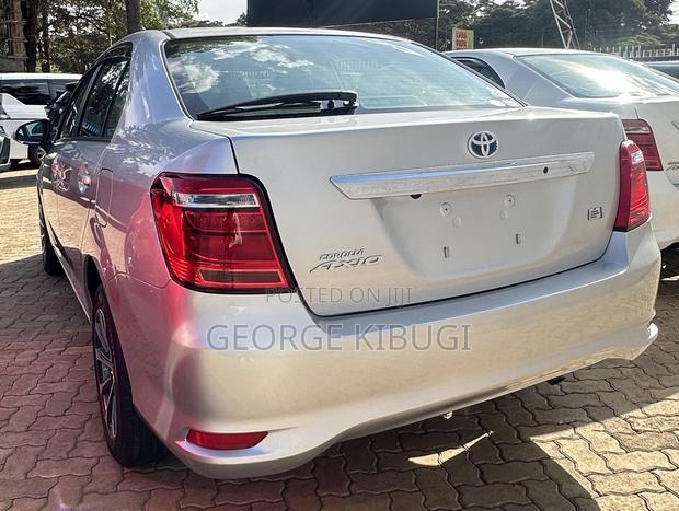 Toyota Axio 1.5 Hybrid G 2WD 2019 Silver