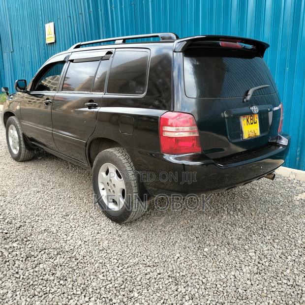 Toyota Kluger 2003 Black