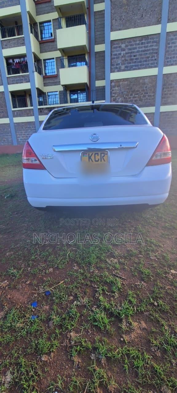 Nissan Tiida 2011 White