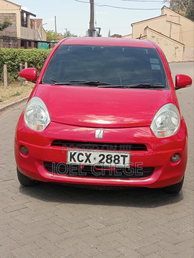 Toyota Passo 2012 Red