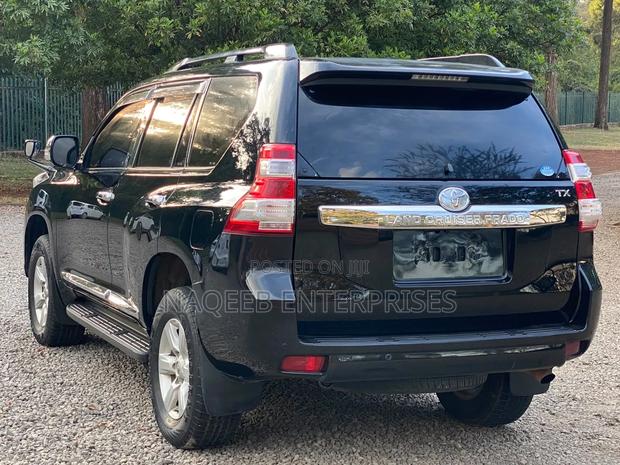 Toyota Land Cruiser Prado 2014 Black