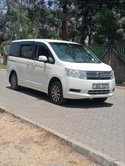 Honda Stepwgn 2012 White for sale