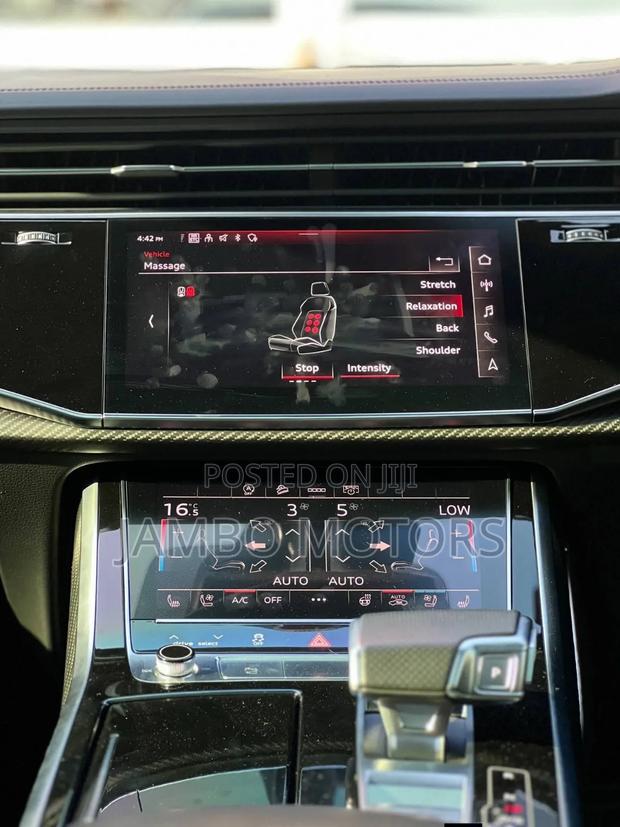 Audi RS Q8 2020 Black