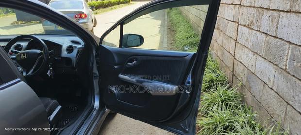 Honda Stream 2010 Gray