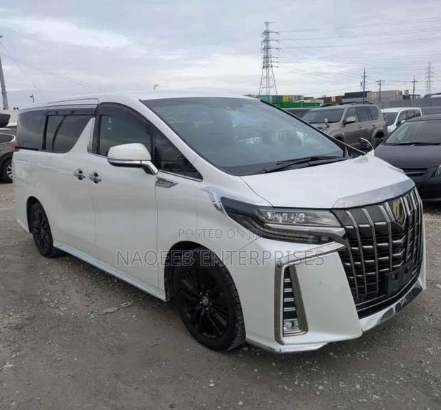 Toyota Alphard 2.5 Petrol FWD 2020 White