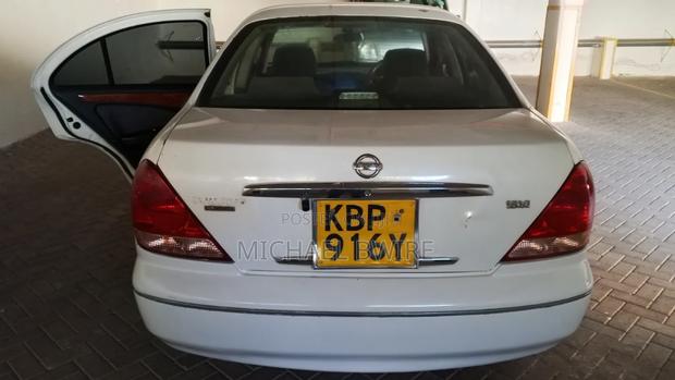 Nissan Bluebird 2004 White