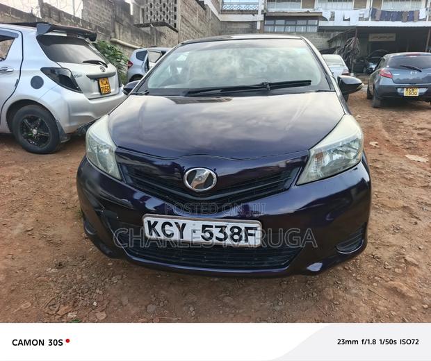 Toyota Vitz 2013 Black