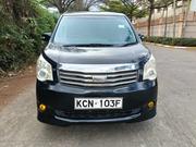 Toyota Noah 2010 Black for sale