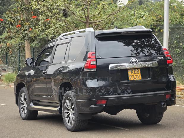 Toyota Land Cruiser Prado 2020 Black