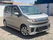 Suzuki Wagon R 660 Hybrid FWD 2019 Gray for sale