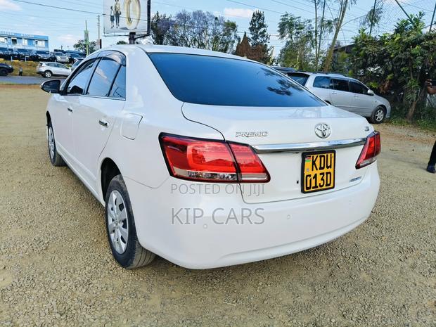 Toyota Premio 1.5 FWD 2018 White