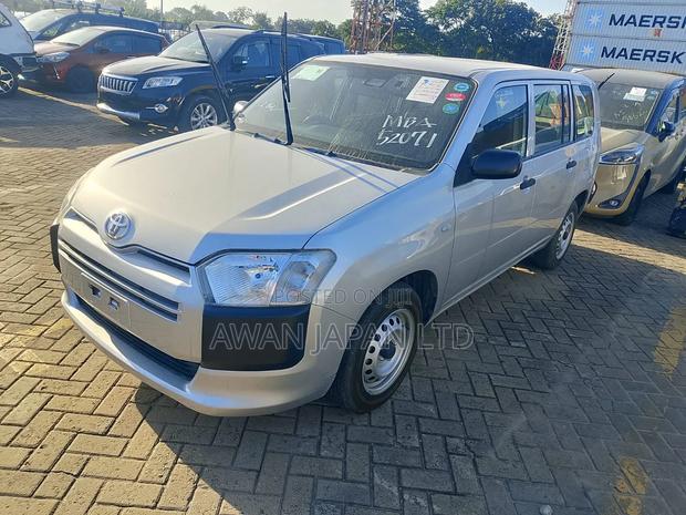 Toyota Probox 1.3 DX 2WD 2020 Silver