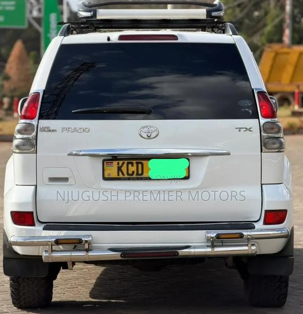 Toyota Land Cruiser Prado 2008 White