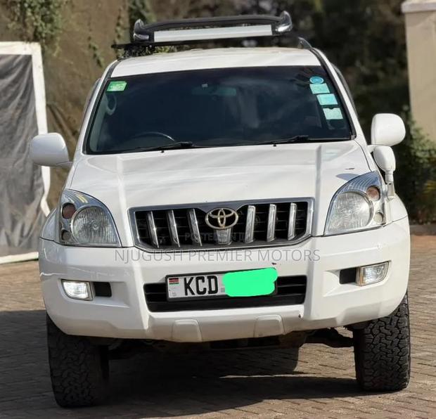 Toyota Land Cruiser Prado 2008 White