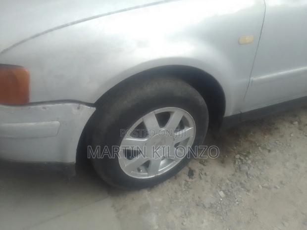 Volkswagen Passat 1.8 1997 Silver