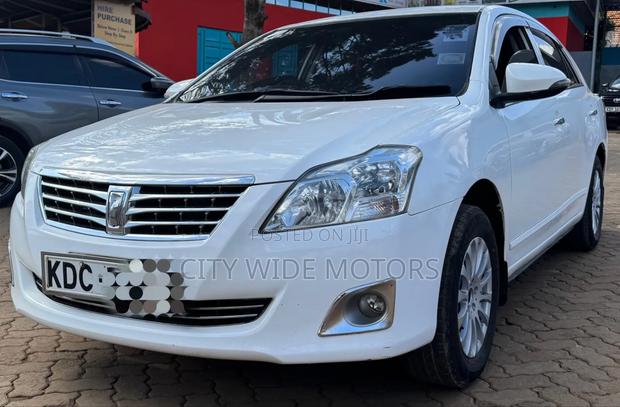 Toyota Premio 2014 White