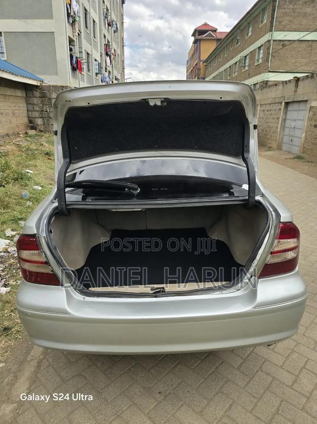 Toyota Premio 1.8 AWD 2004 Silver
