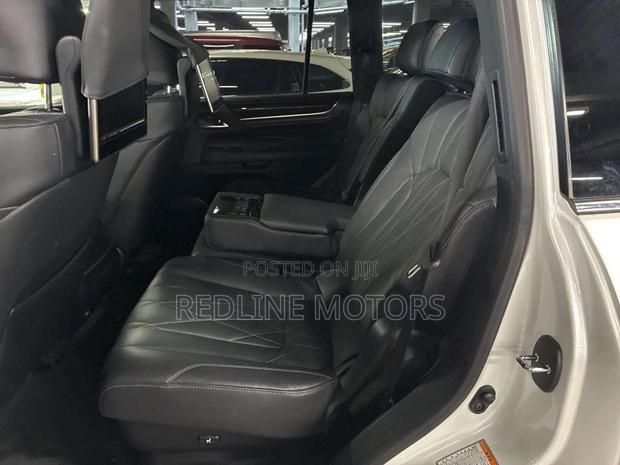 Lexus LX 570 AWD 2019 Pearl