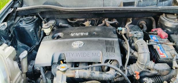 Toyota Sienta 1.5 AWD 2008 Gray