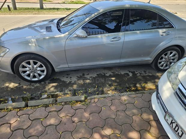 Mercedes-Benz S-Class 2010 Silver