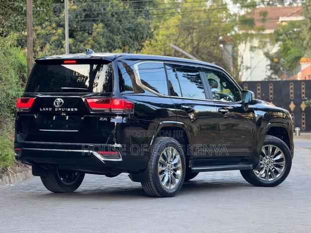 New Toyota Land Cruiser 2026 Black