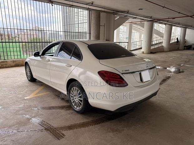 Mercedes-Benz C180 2015 White