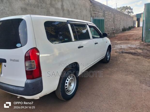 Toyota Probox 1.5 DX 2WD 2011 White