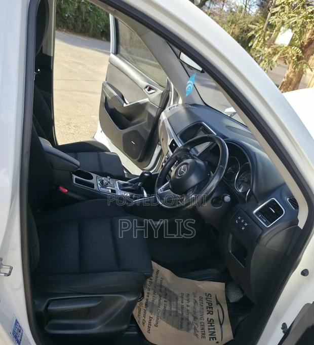 Mazda CX-5 Grand Touring FWD 2016 White