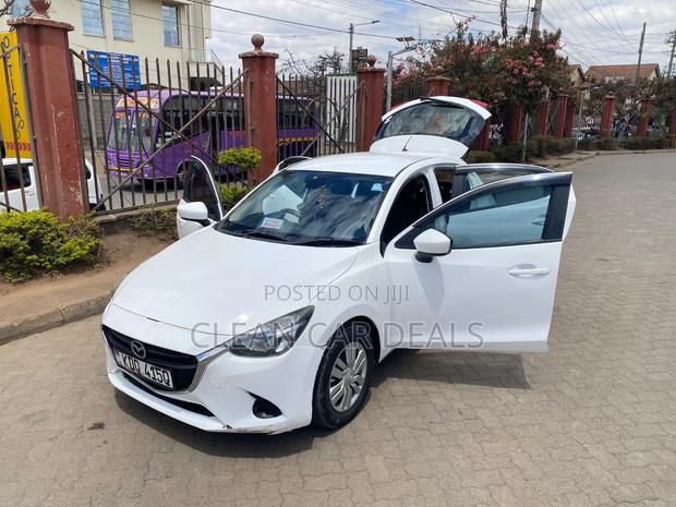 Mazda Demio 2017