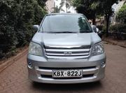 Toyota Noah 2.0 FWD (8 Seater) 2006 Silver for sale