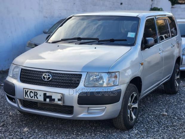 Toyota Succeed 2013 Silver